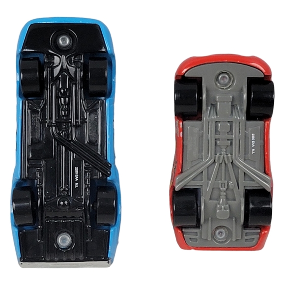 Disney Pixar Cars Diecast Vehicles Lightning McQueen & The King - Picture 6 of 6